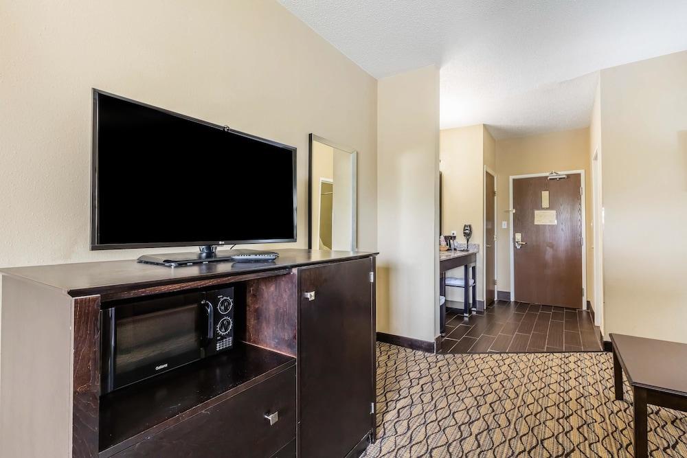 Comfort Inn & Suites Crystal Inn Sportsplex Gulfport Eksteriør bilde