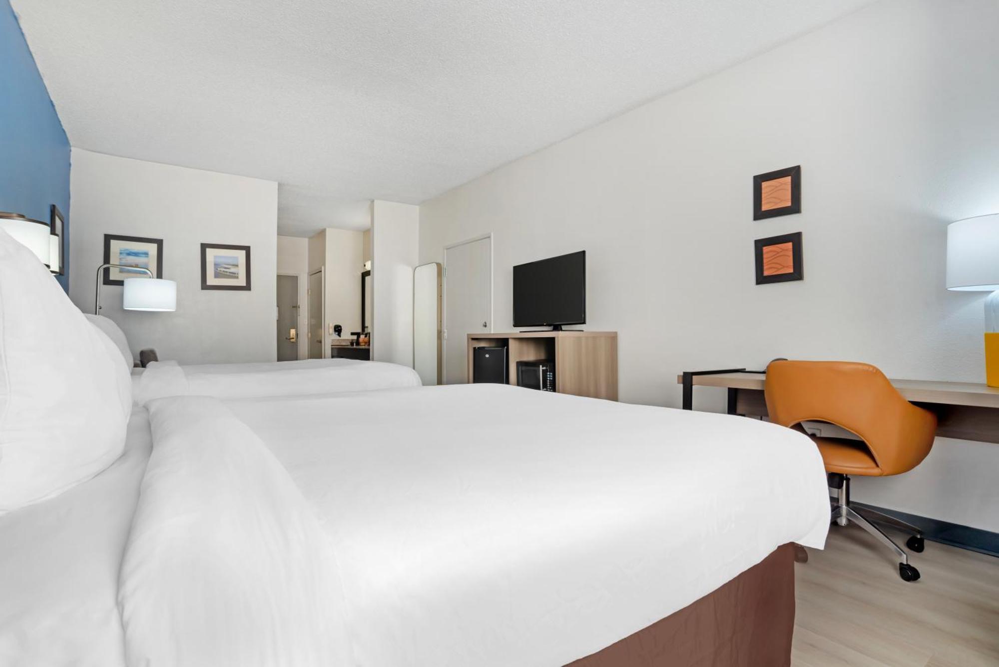 Comfort Inn & Suites Crystal Inn Sportsplex Gulfport Eksteriør bilde